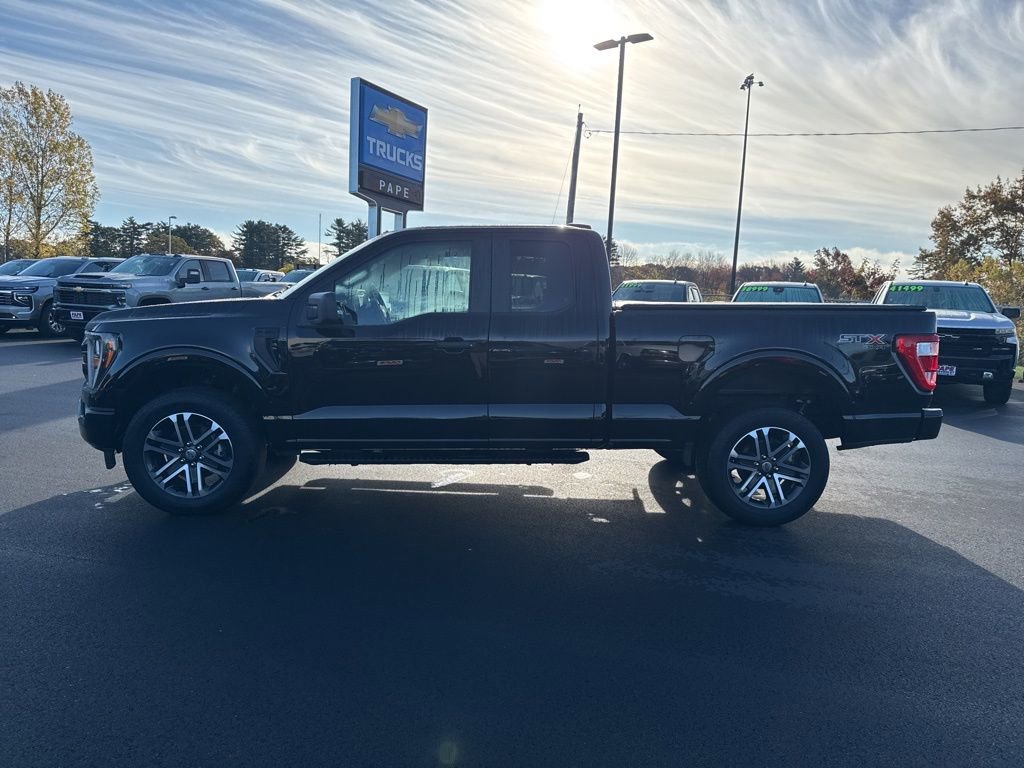 Used 2023 Ford F150 XL w/ STX Appearance Package image 7