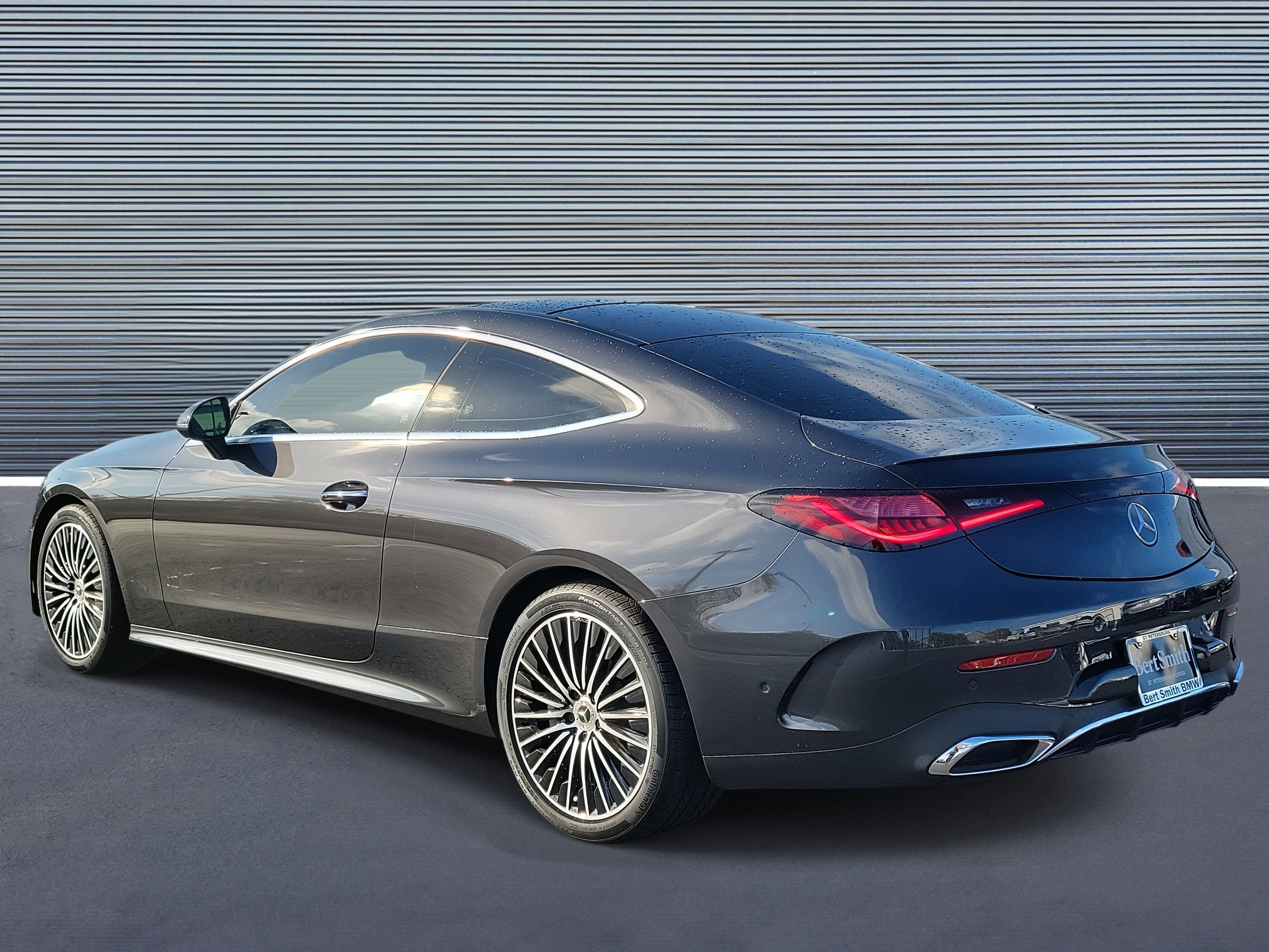 Used 2024 Mercedes-Benz CLE 300 4MATIC Coupe image 4