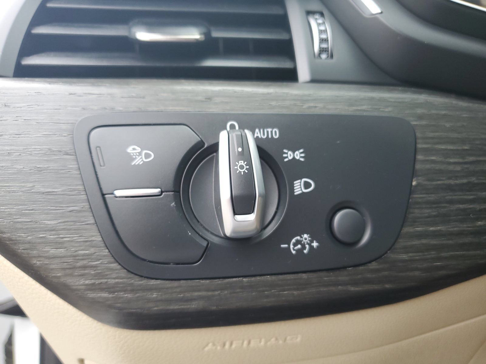 Used 2019 Audi A4 2.0T Premium Plus w/ Premium Plus Package FWD image 23