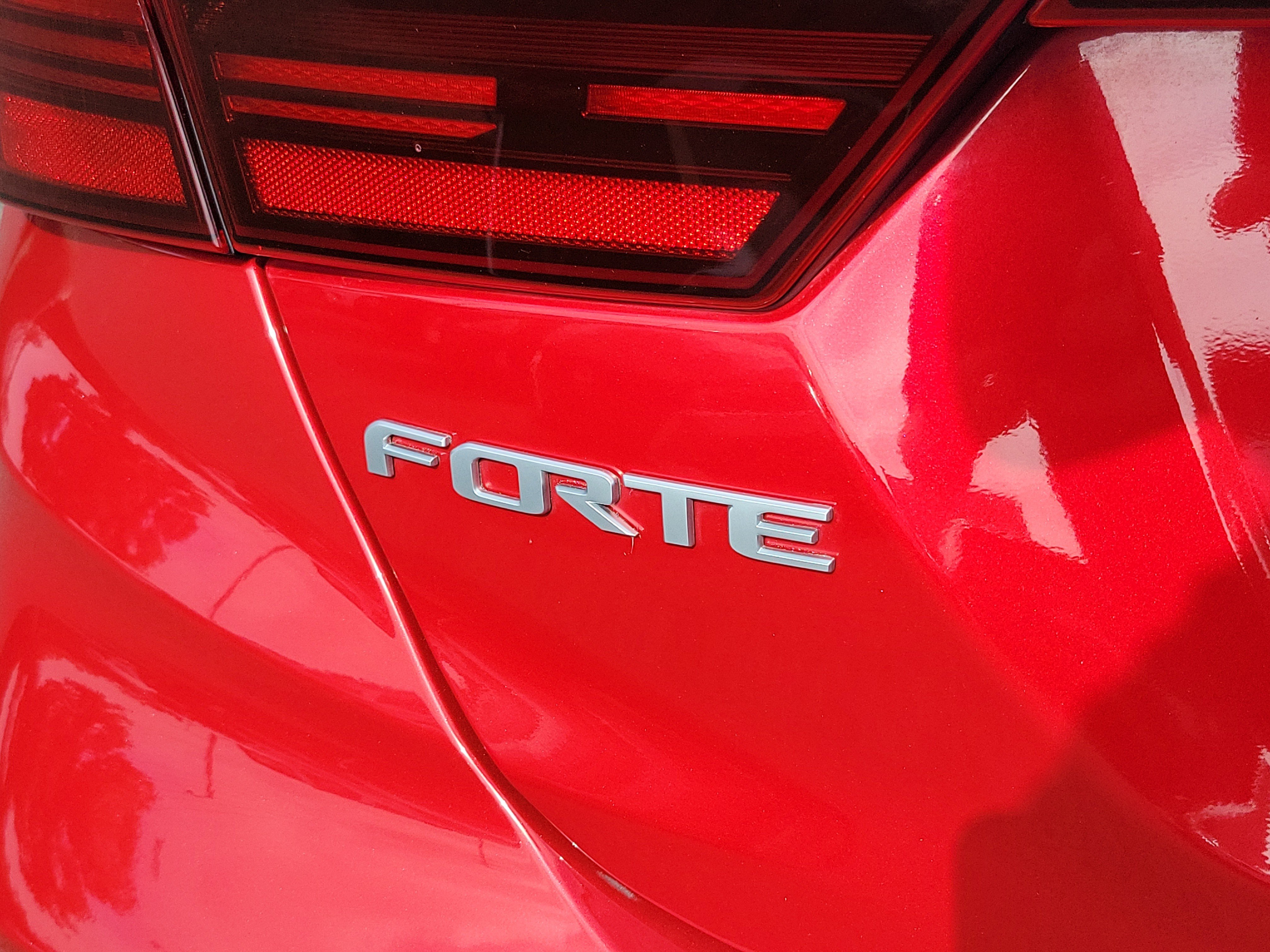 Used 2024 Kia Forte GT-Line FWD image 21