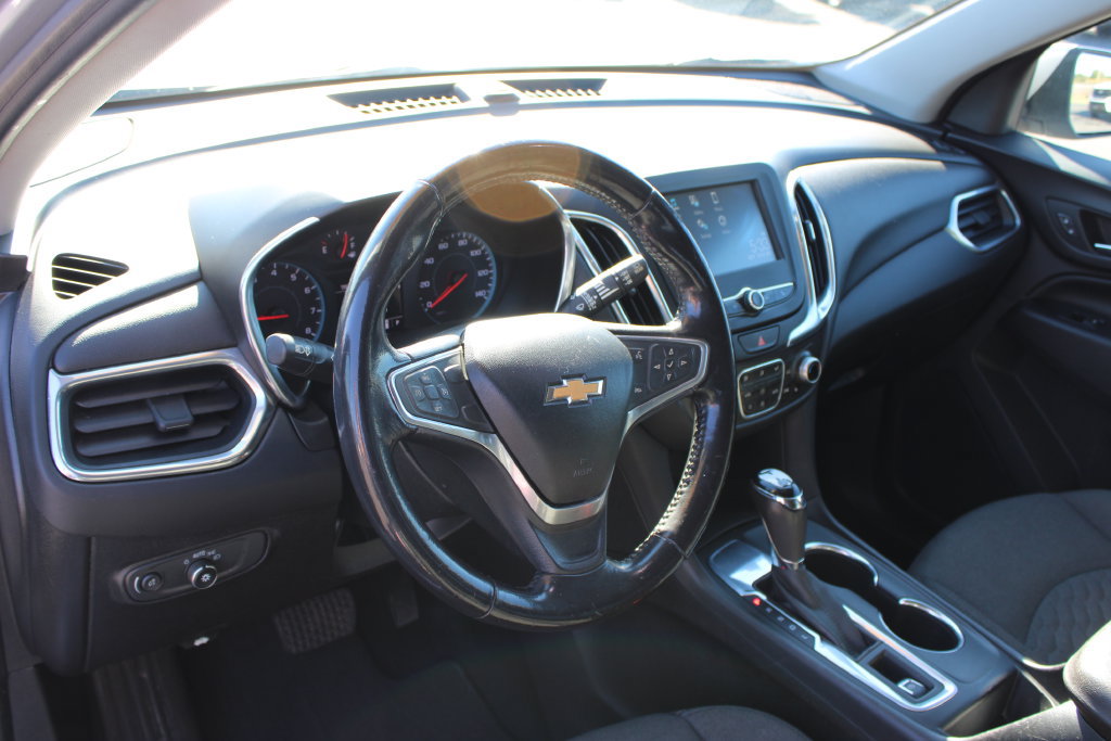 Used 2018 Chevrolet Equinox LT FWD image 25