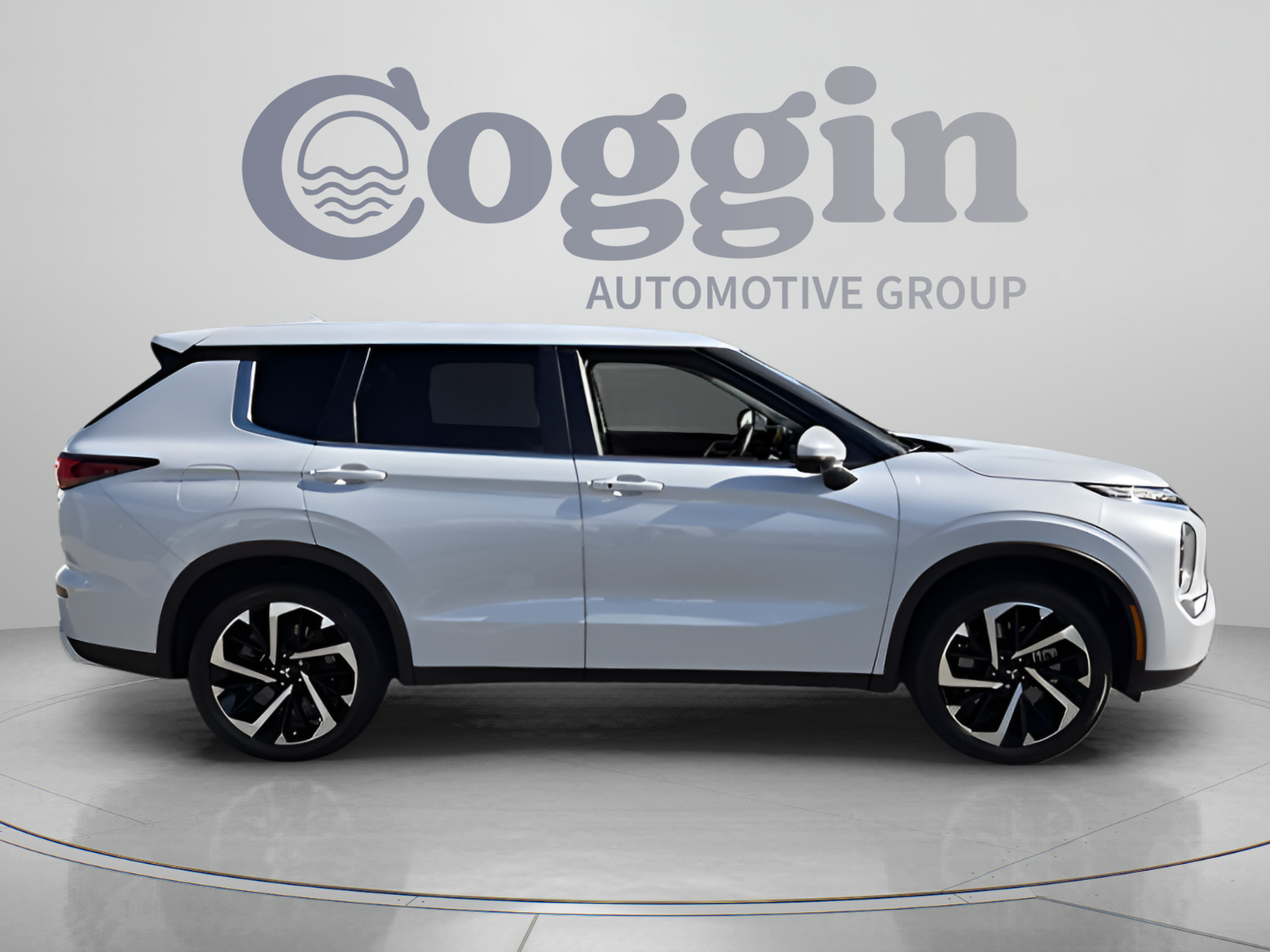 Used 2024 Mitsubishi Outlander SE FWD image 6