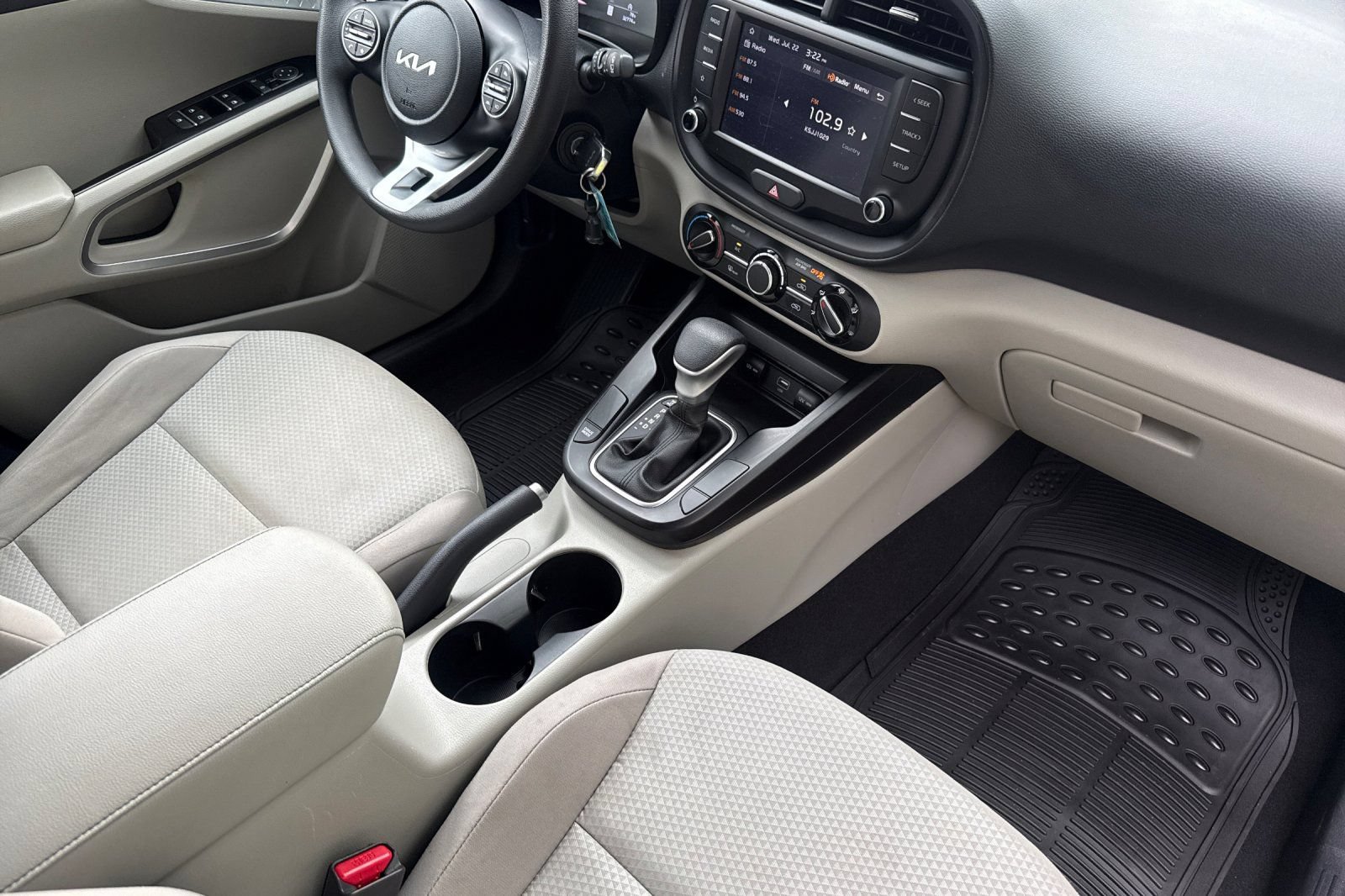 Used 2023 Kia Soul LX FWD image 20