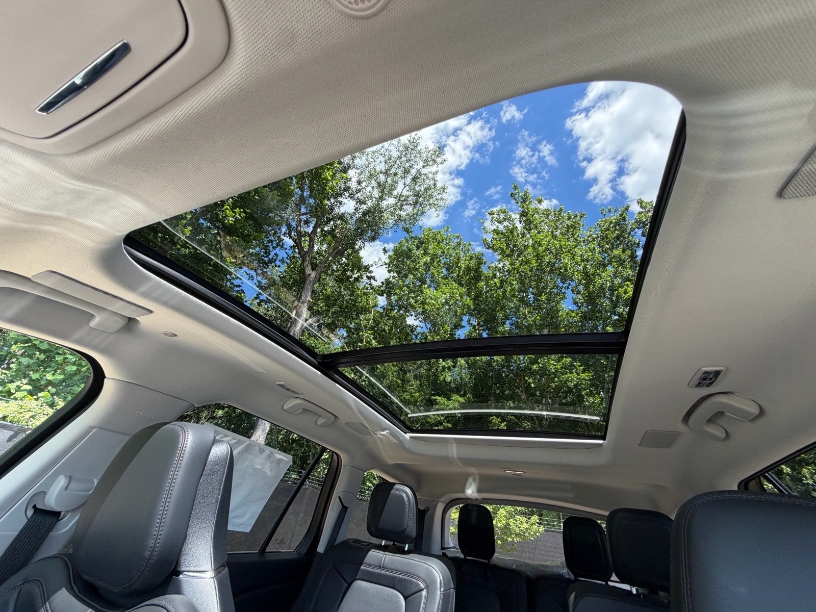 New 2026 Lincoln Aviator Reserve AWD/4WD image 37