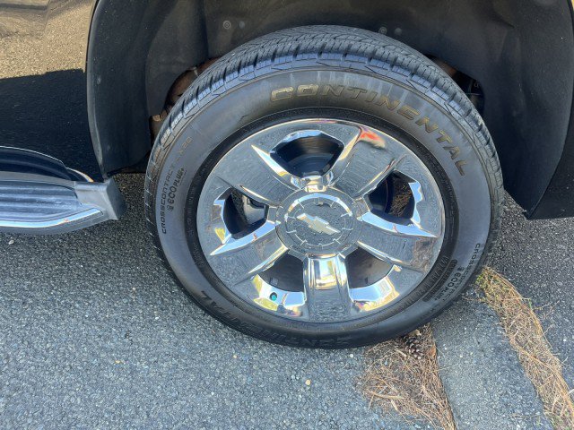 Used 2016 Chevrolet Tahoe LTZ image 3