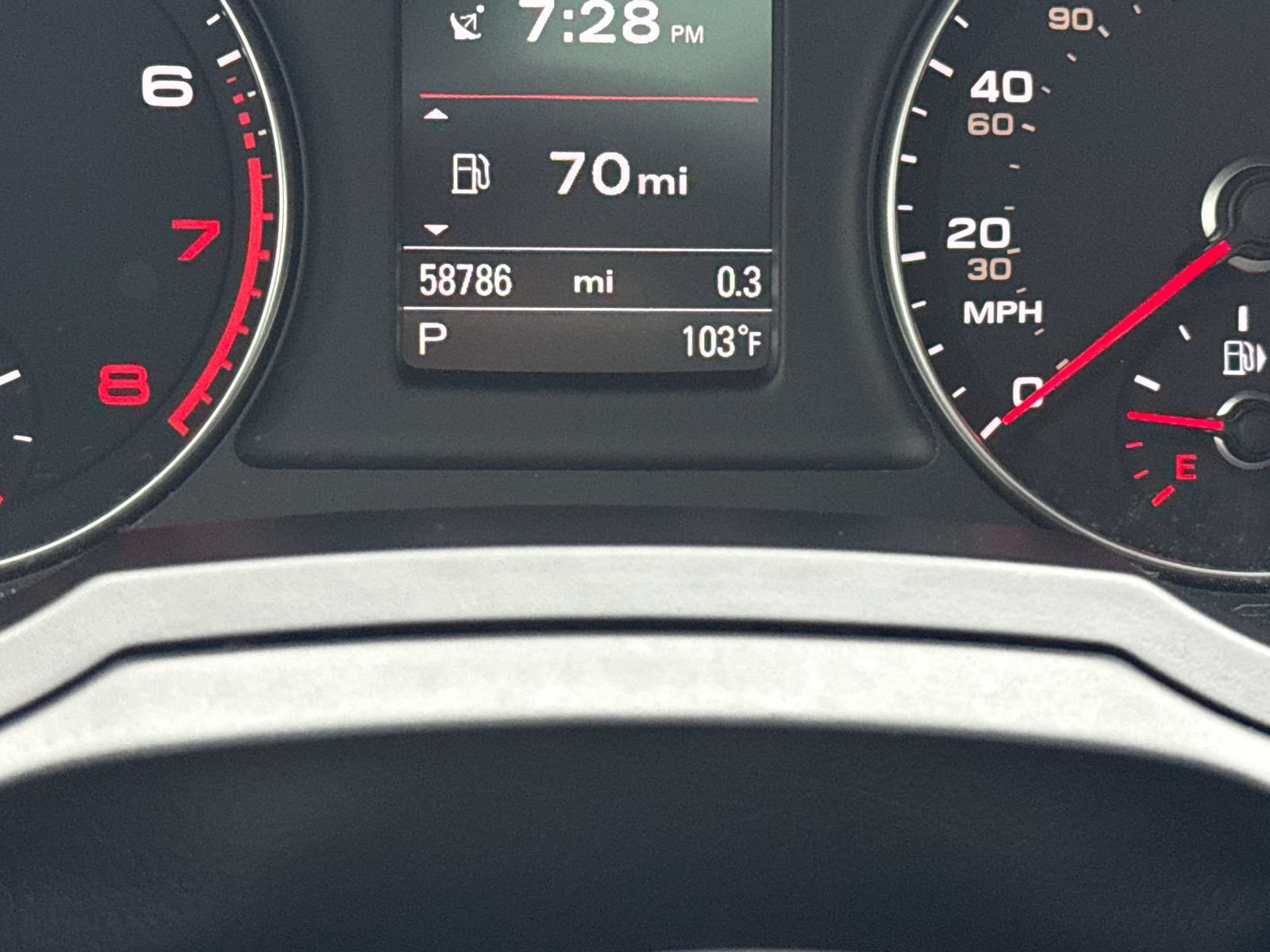 Used 2016 Audi Q3 2.0T Prestige w/ Prestige Package AWD/4WD image 23