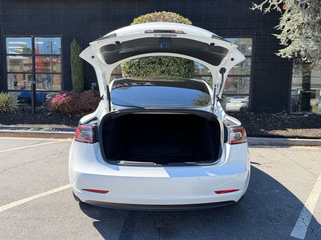 Used 2021 Tesla Model 3 Standard Range Plus image 17