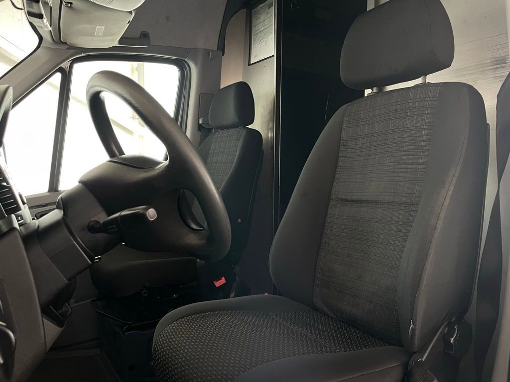 Used 2018 Mercedes-Benz Sprinter 144 Cargo image 15