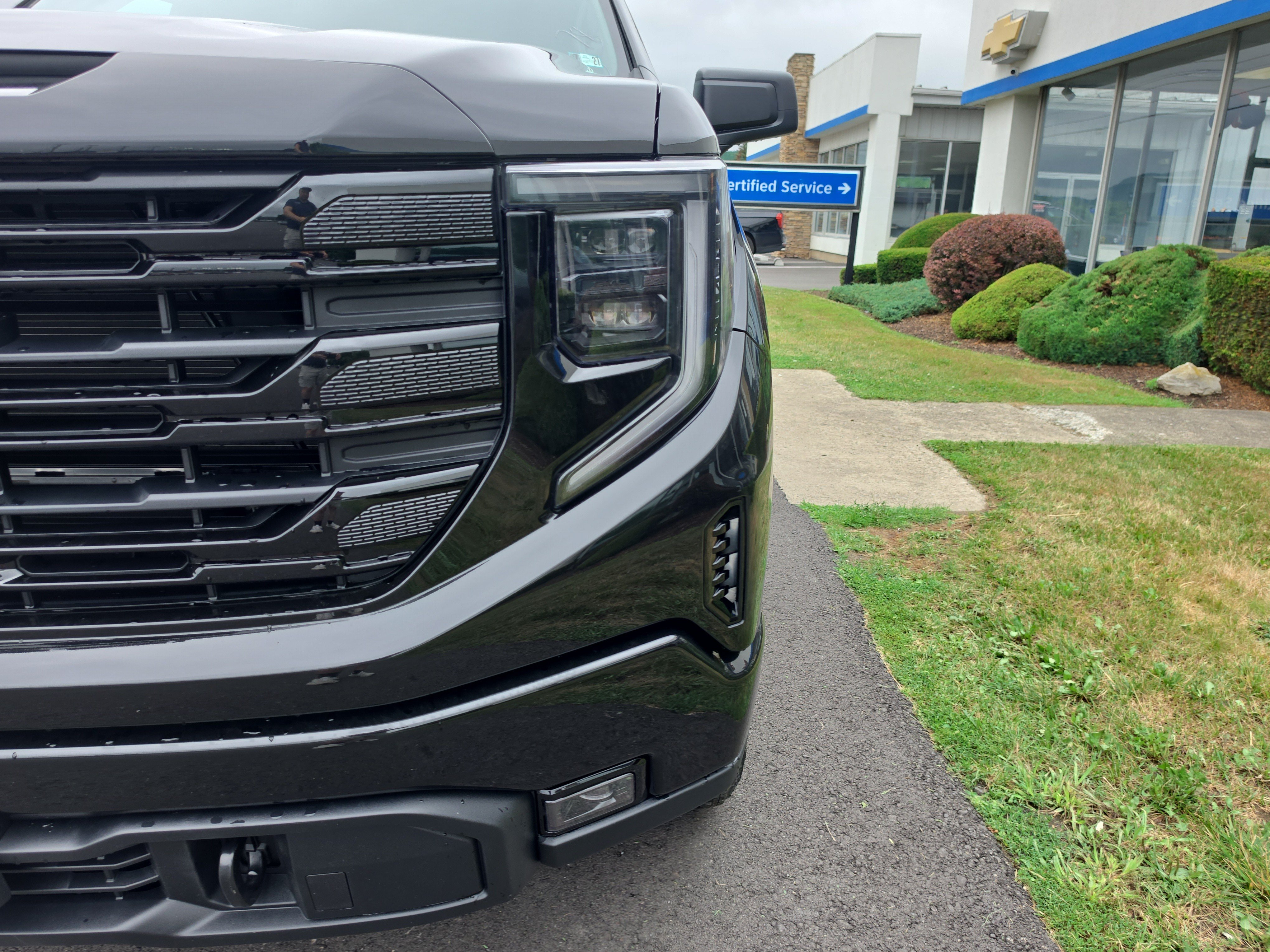 New 2026 GMC Sierra 1500 Elevation AWD/4WD image 10