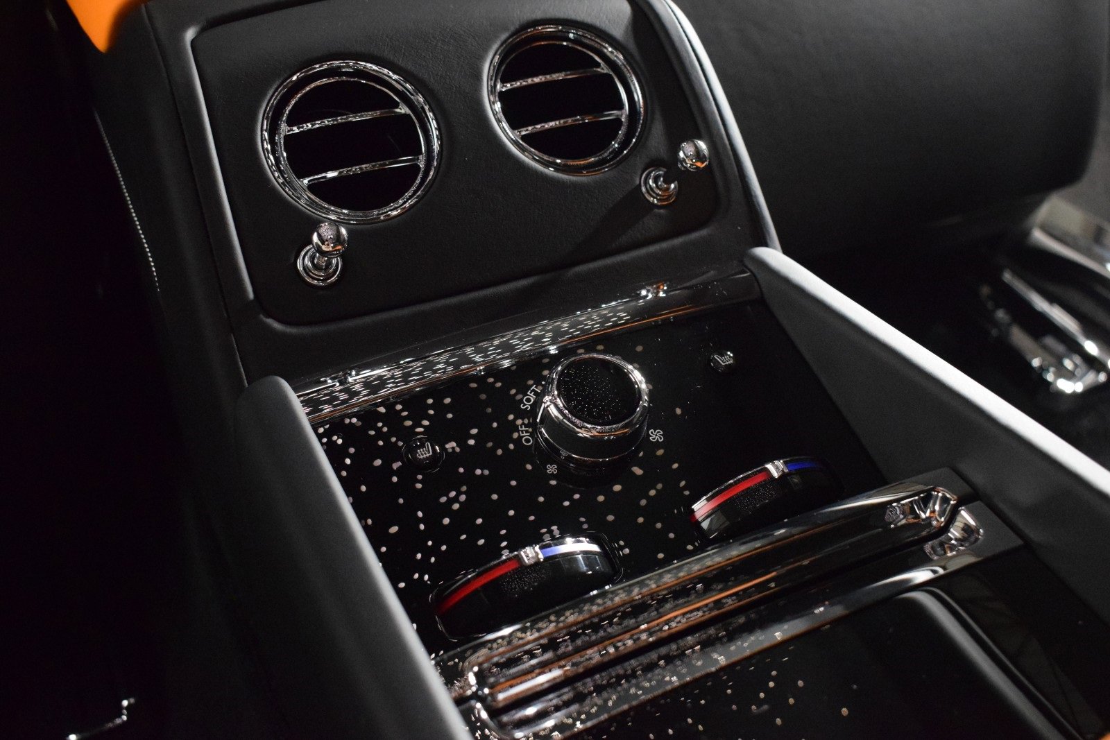 New 2024 Rolls-Royce Spectre w/ Spectre Launch Package image 20