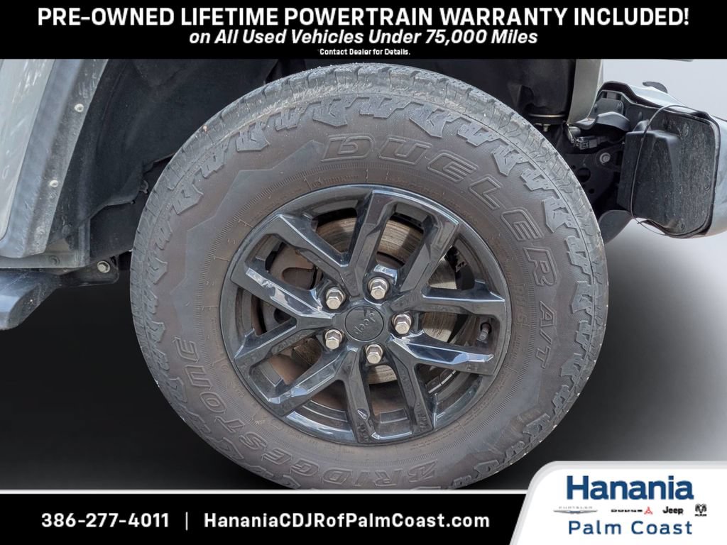 Used 2021 Jeep Gladiator Sport AWD/4WD image 9