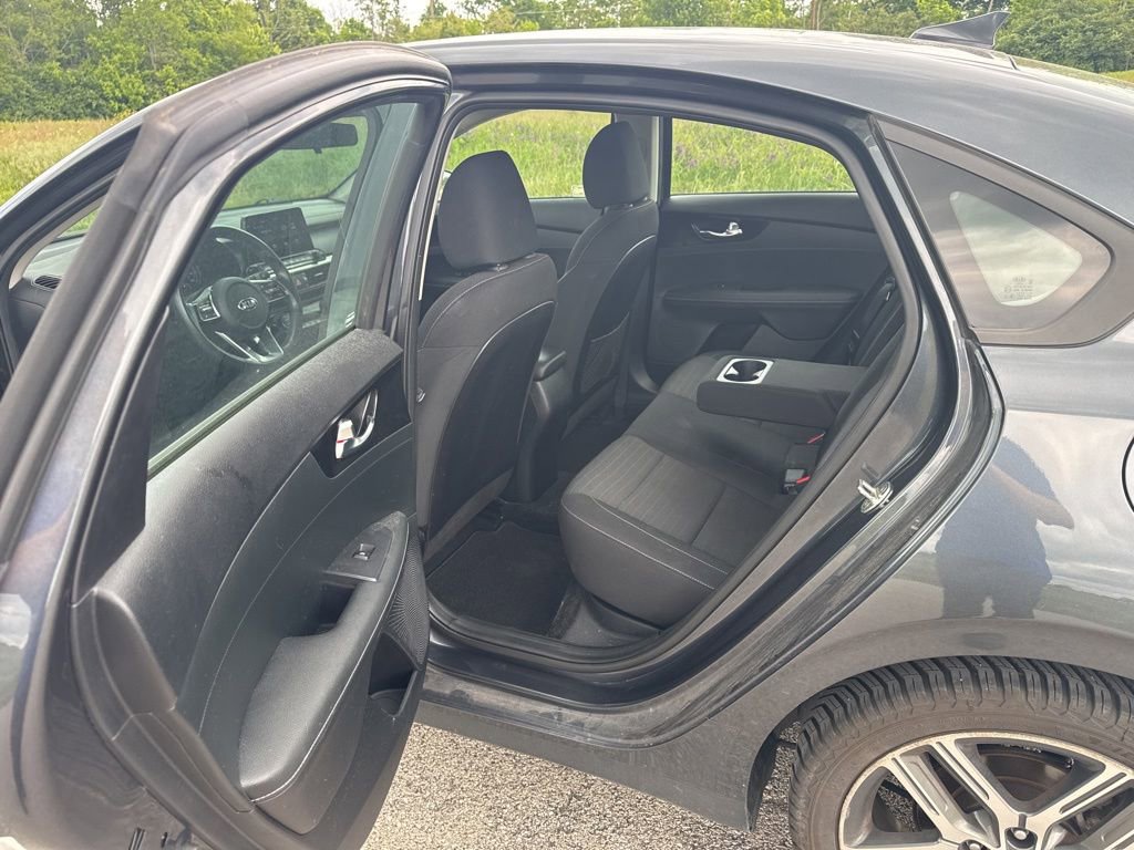 Used 2019 Kia Forte S FWD image 6