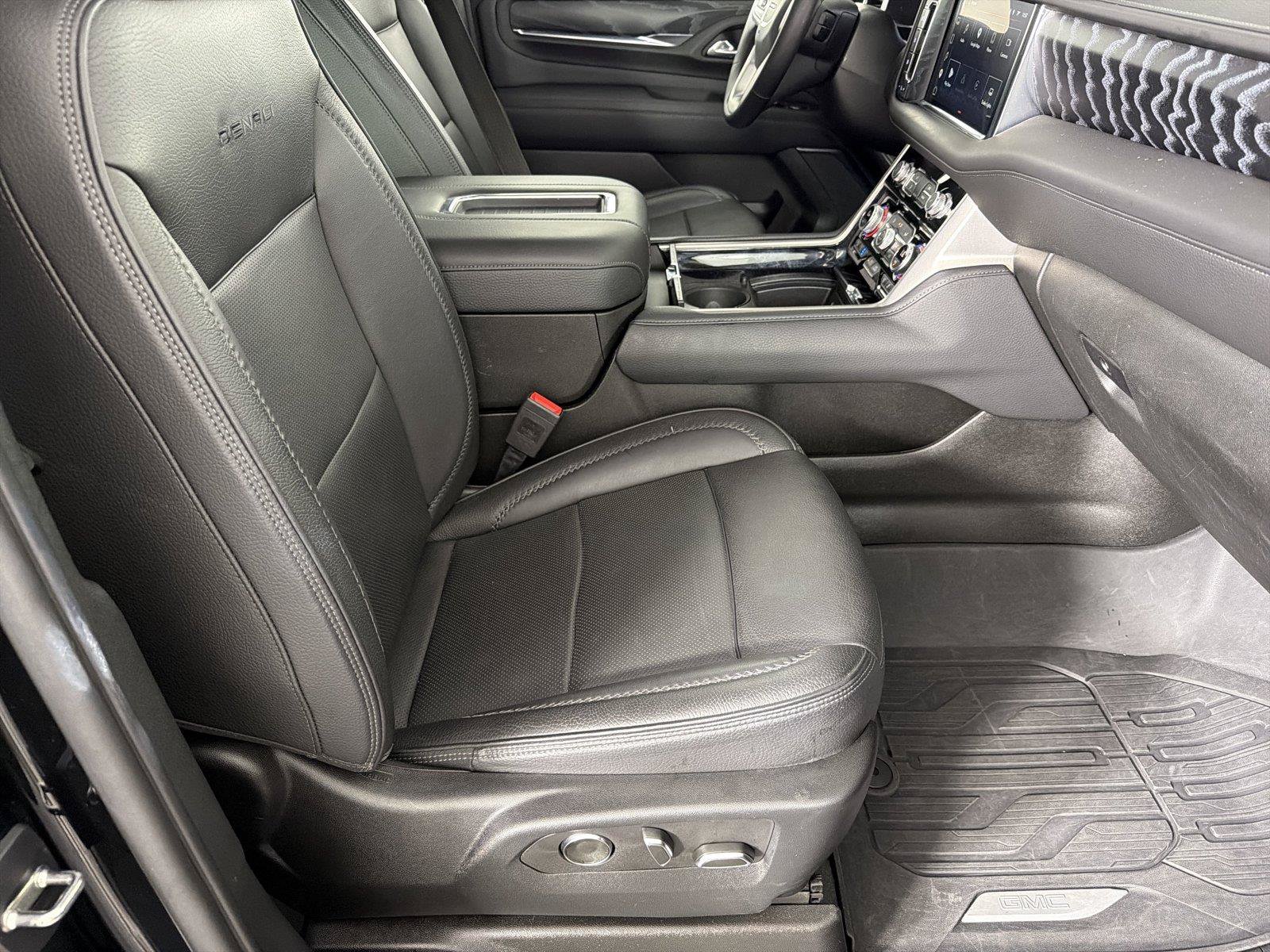 Certified 2023 GMC Yukon Denali AWD/4WD image 12
