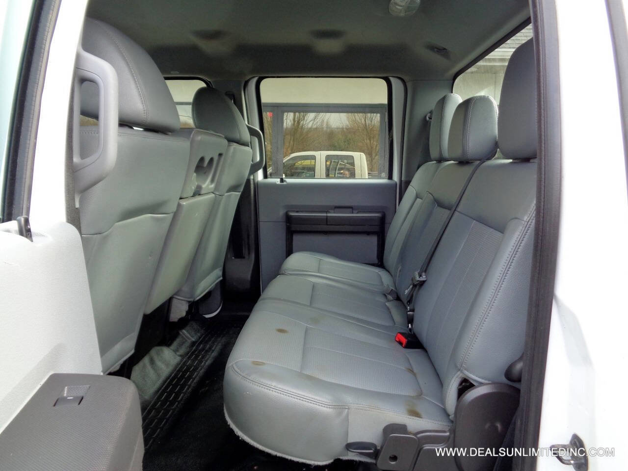 Used 2014 Ford F250 XL w/ Power Equipment Group image 15