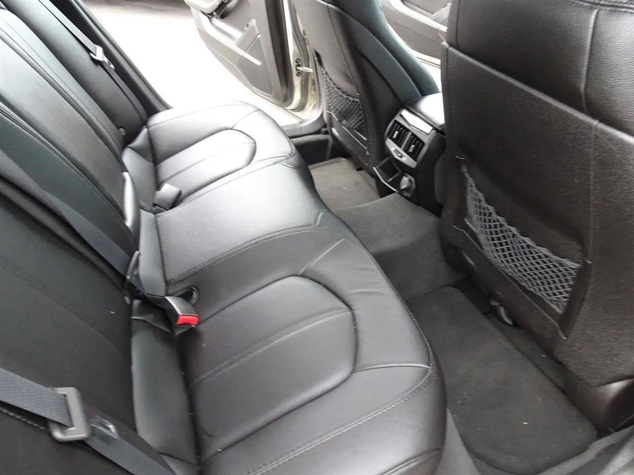 Used 2008 Cadillac CTS 3.6 w/ Wood Trim Package RWD image 18