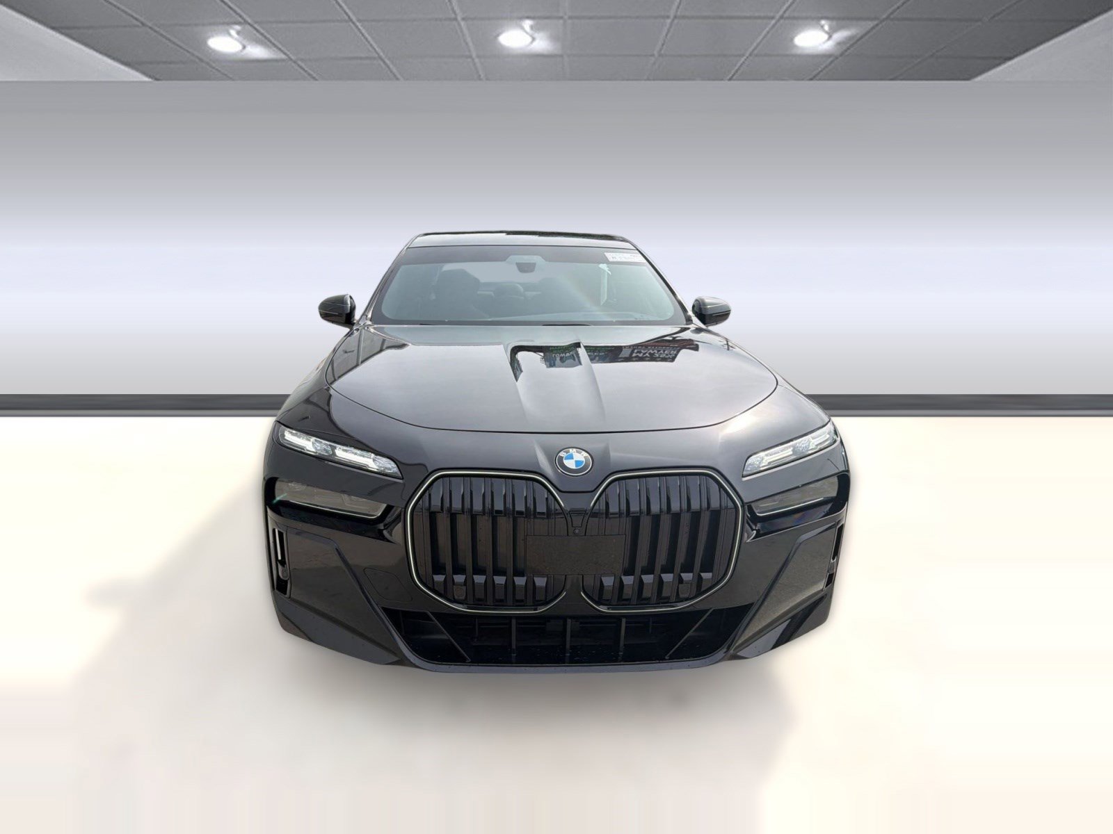 Used 2024 BMW 760i xDrive w/ Executive Package image 6