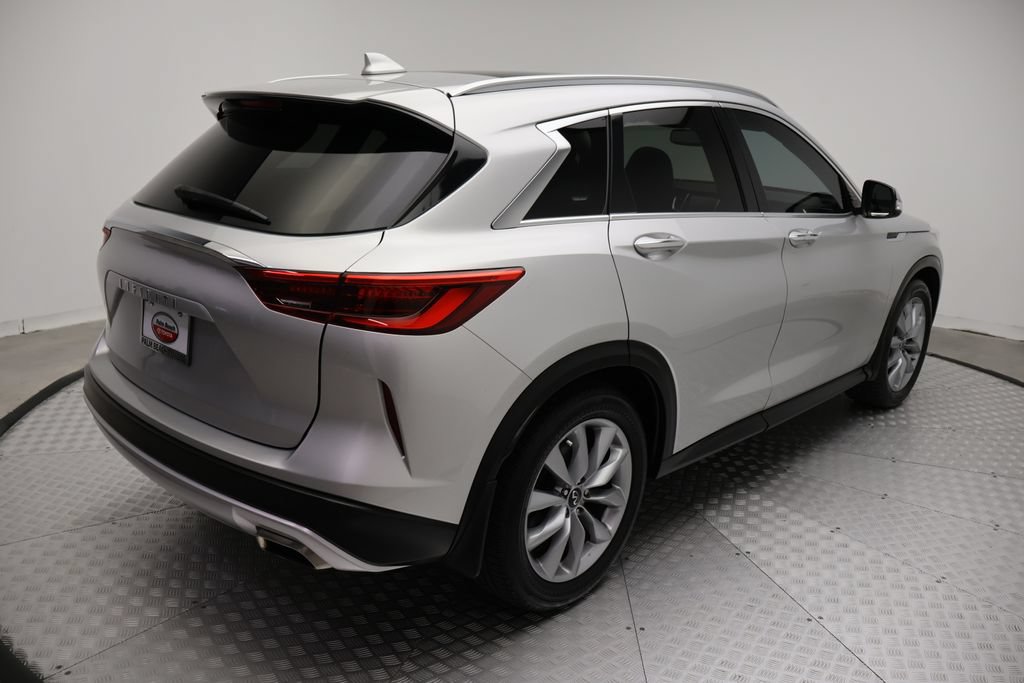 Used 2021 INFINITI QX50 Luxe w/ Cargo Package FWD image 8