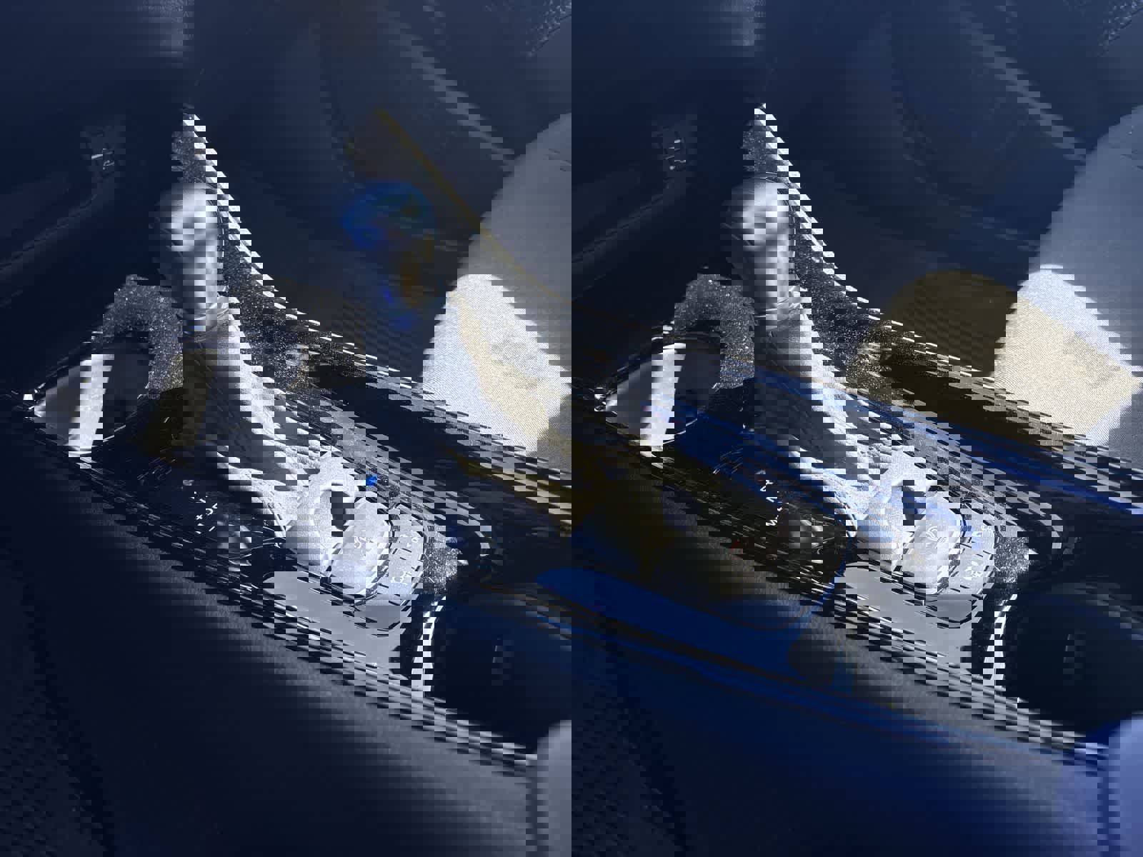 Used 2021 Toyota C-HR XLE image 29