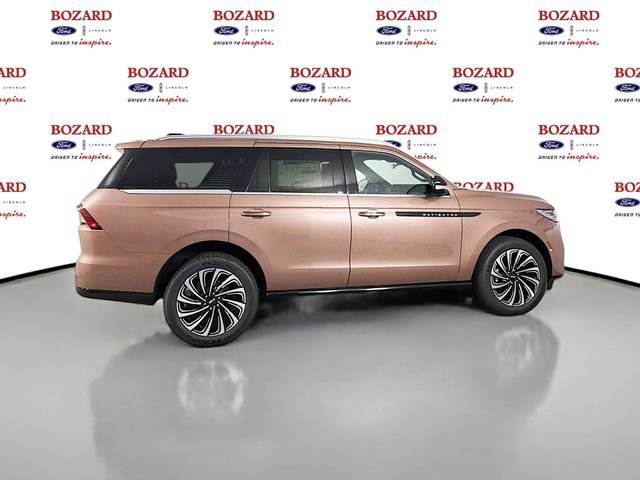 New 2026 Lincoln Navigator Black Label AWD/4WD image 9