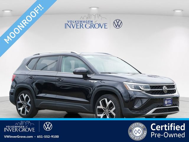 Certified 2023 Volkswagen Taos SEL AWD/4WD image 1