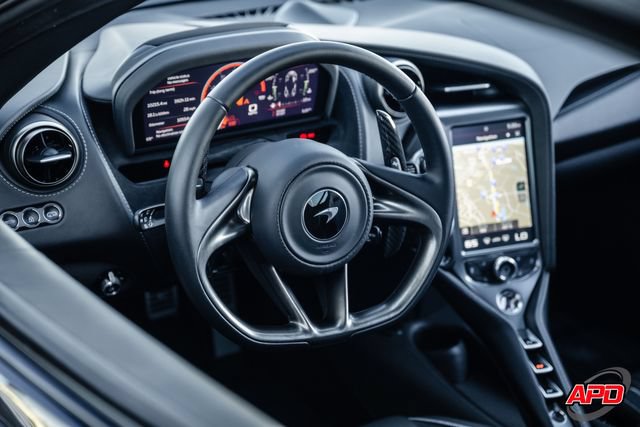 Used 2019 McLaren 720S RWD image 7
