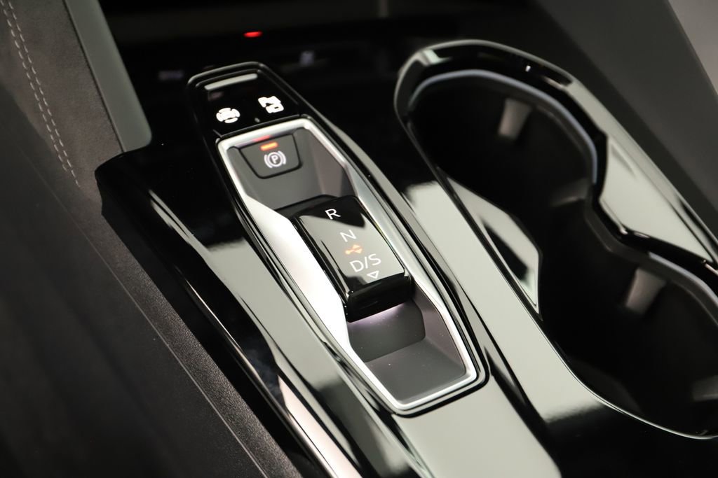 New 2026 Audi SQ5 Premium Plus image 30