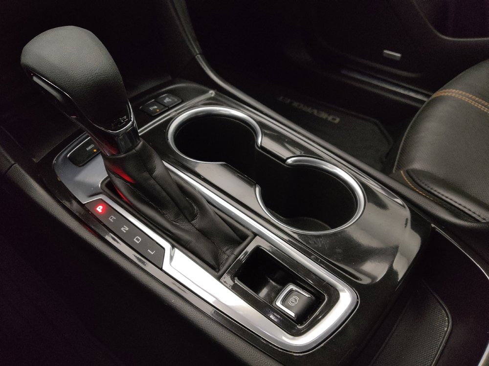 Used 2022 Chevrolet Equinox Premier image 26