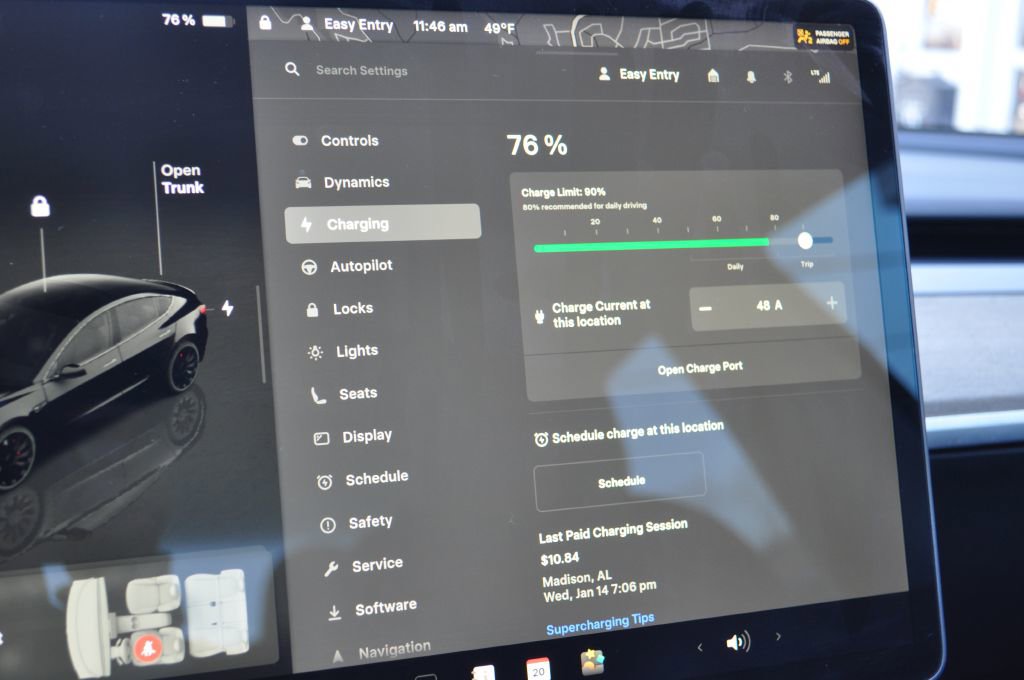 Used 2022 Tesla Model 3 Performance image 7