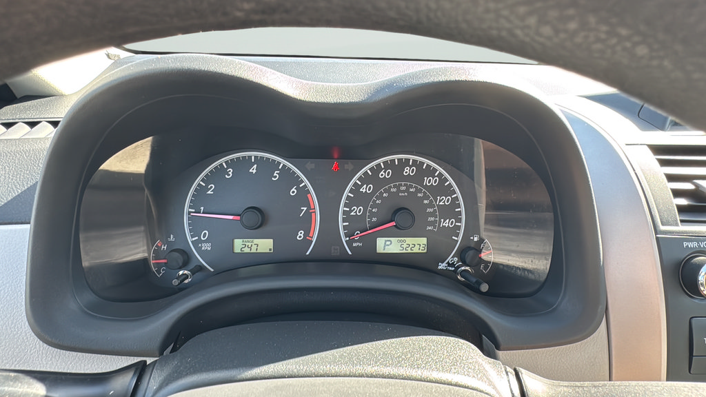 Used 2013 Toyota Corolla L FWD image 28