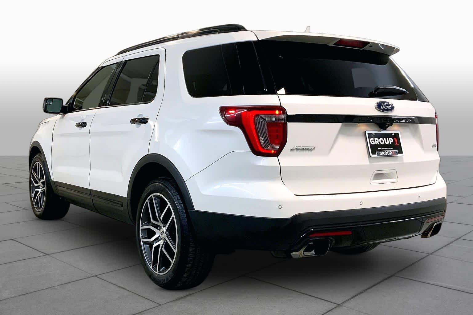 Used 2017 Ford Explorer Sport AWD/4WD image 11