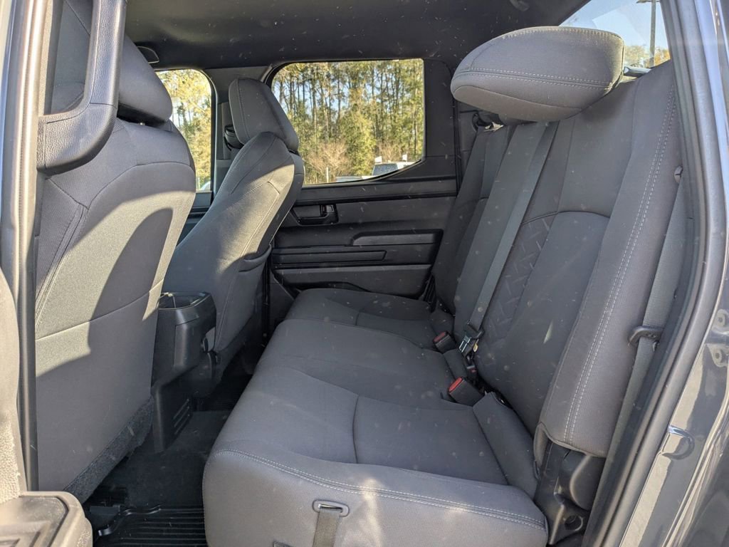 Used 2024 Toyota Tacoma SR5 AWD/4WD image 10