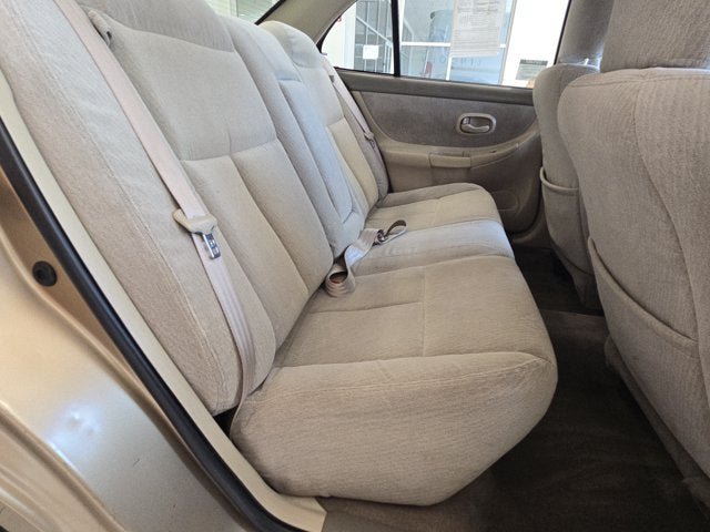 Used 1998 Oldsmobile Intrigue FWD image 6