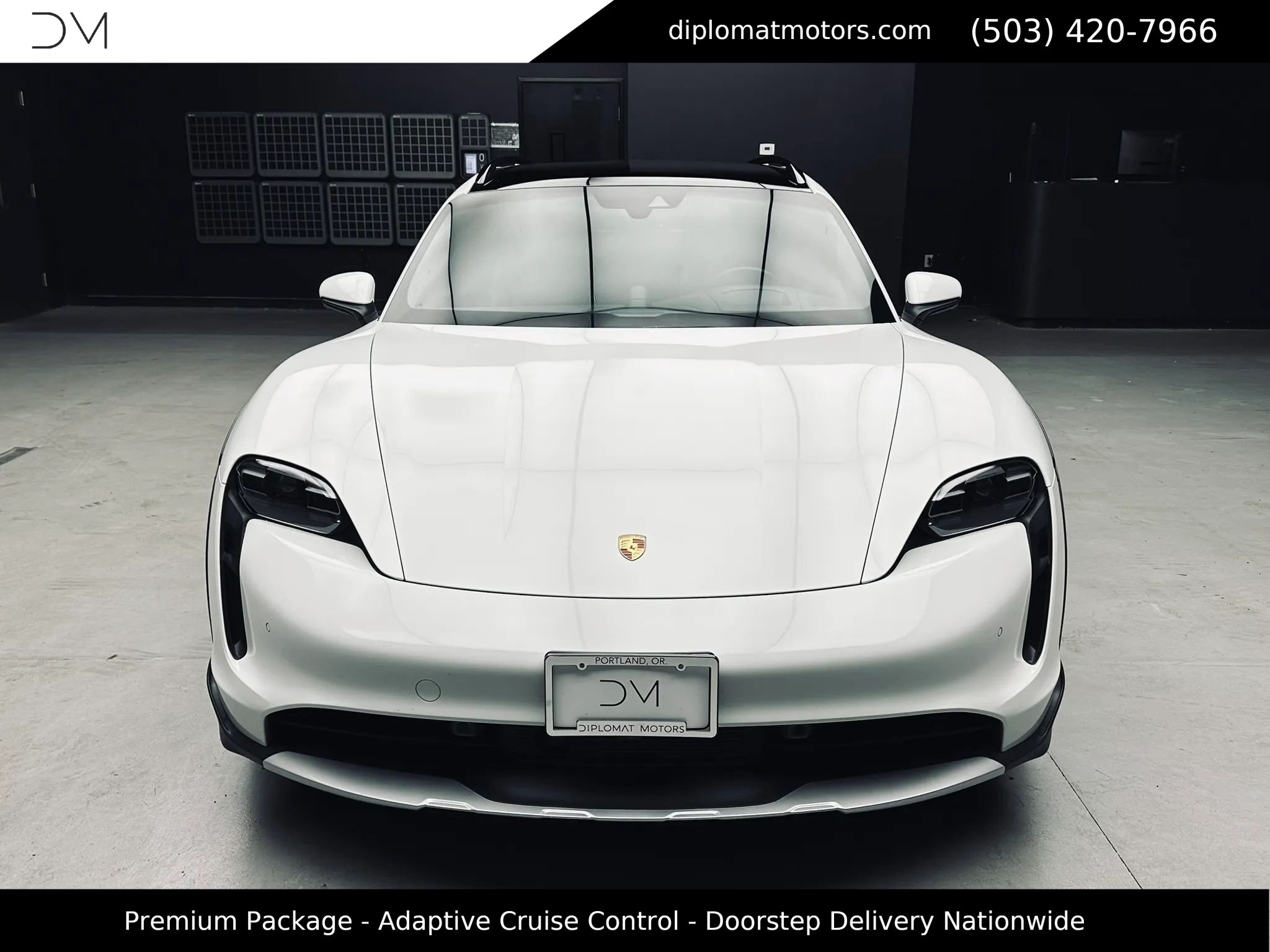 Used 2022 Porsche Taycan 4 Cross Turismo AWD/4WD image 11