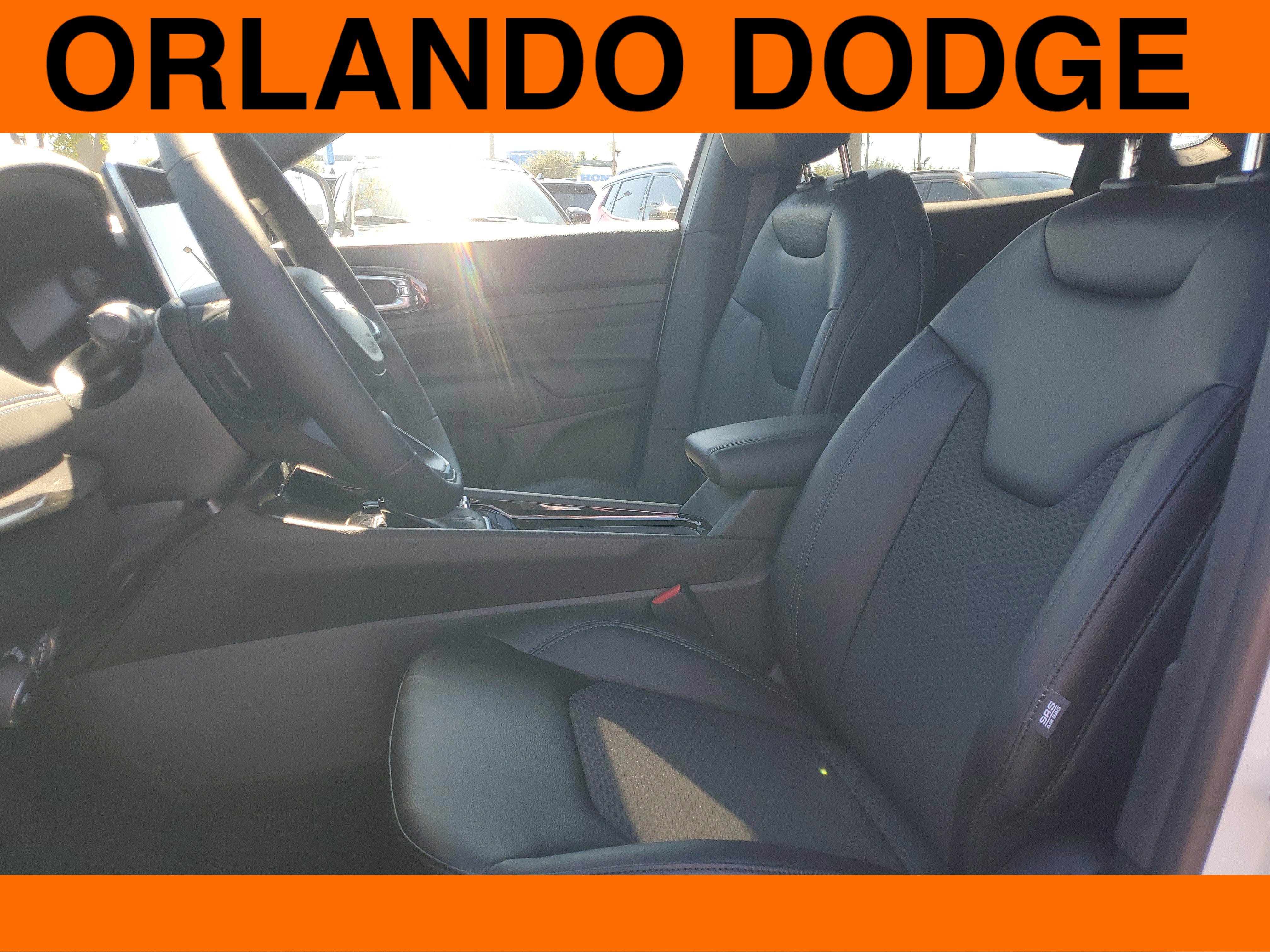 New 2026 Jeep Compass Latitude image 9