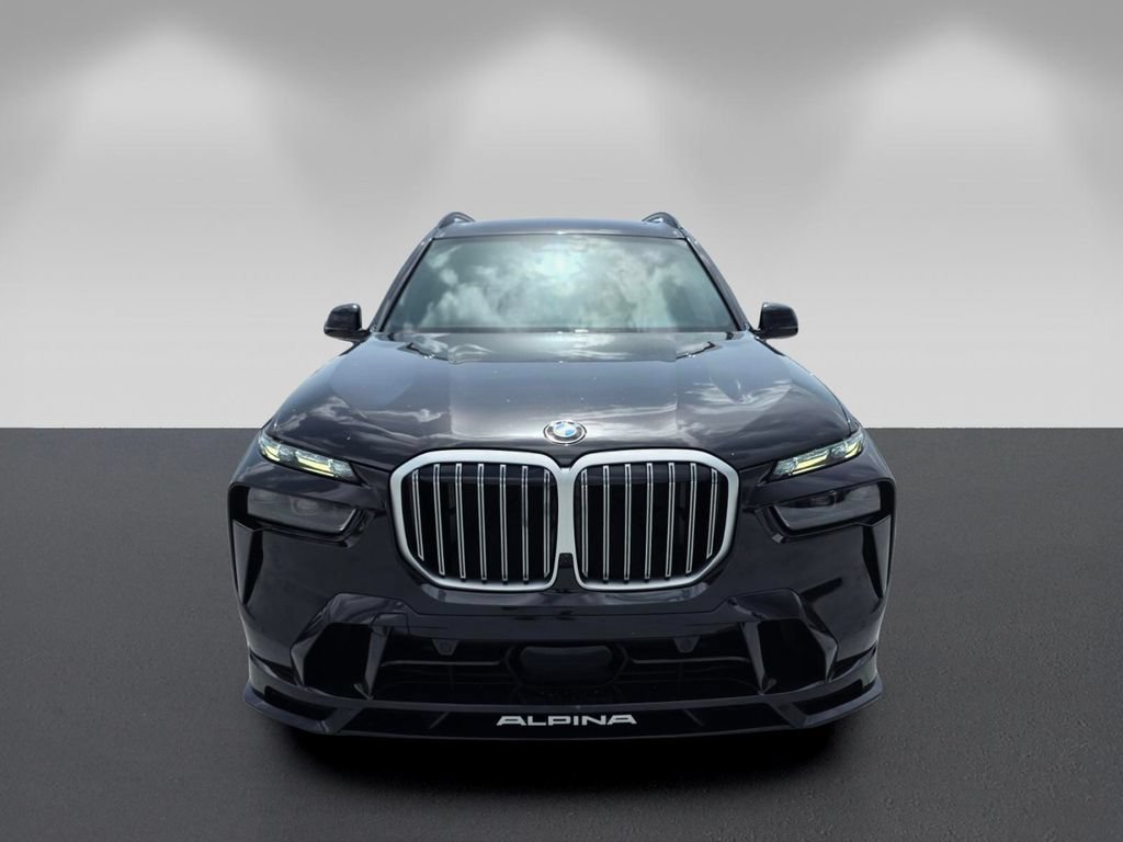 Certified 2025 BMW ALPINA XB7 AWD/4WD image 2