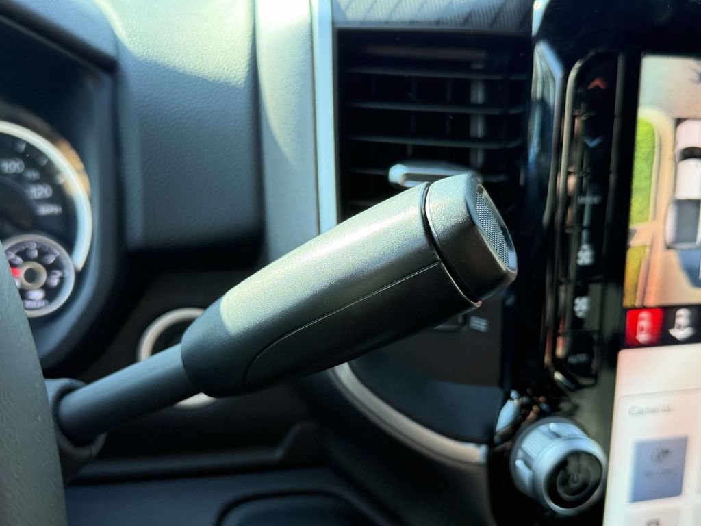 New 2026 RAM 3500 Big Horn AWD/4WD image 22