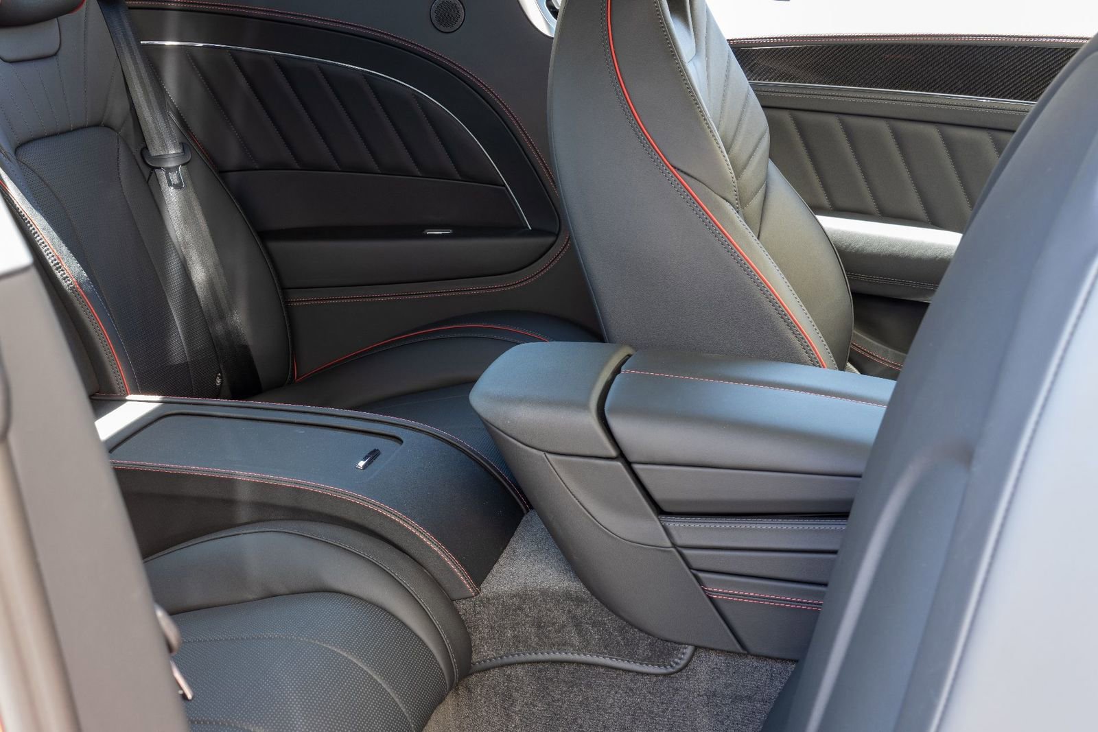 Used 2024 Bentley Continental GT image 13