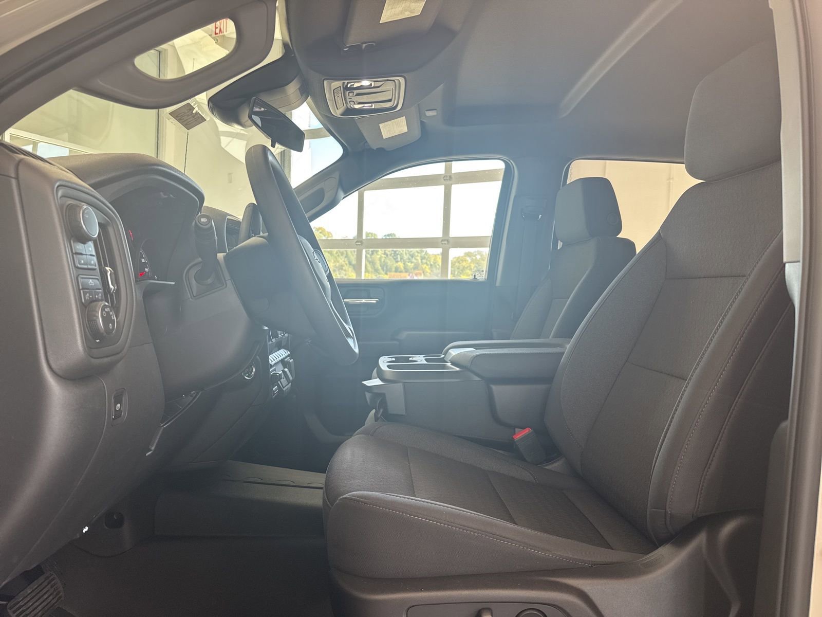 New 2026 Chevrolet Silverado 1500 Custom Trail Boss w/ LPO, Dark Essentials Package image 17