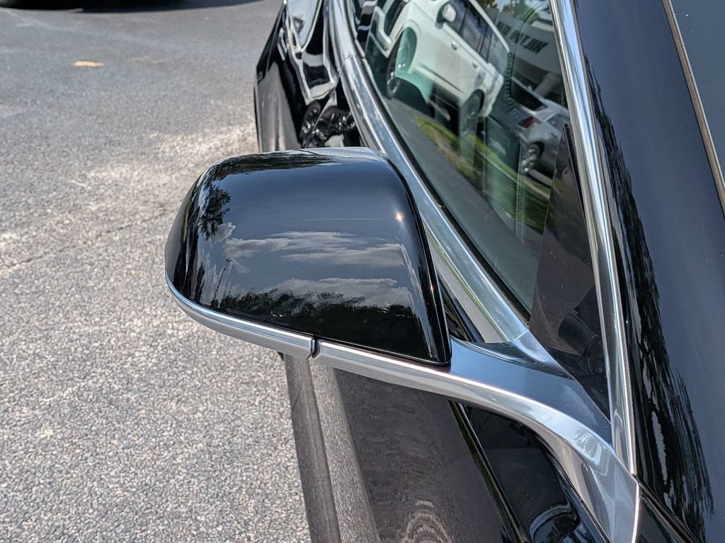 Used 2018 Tesla Model 3 Mid Range RWD image 13