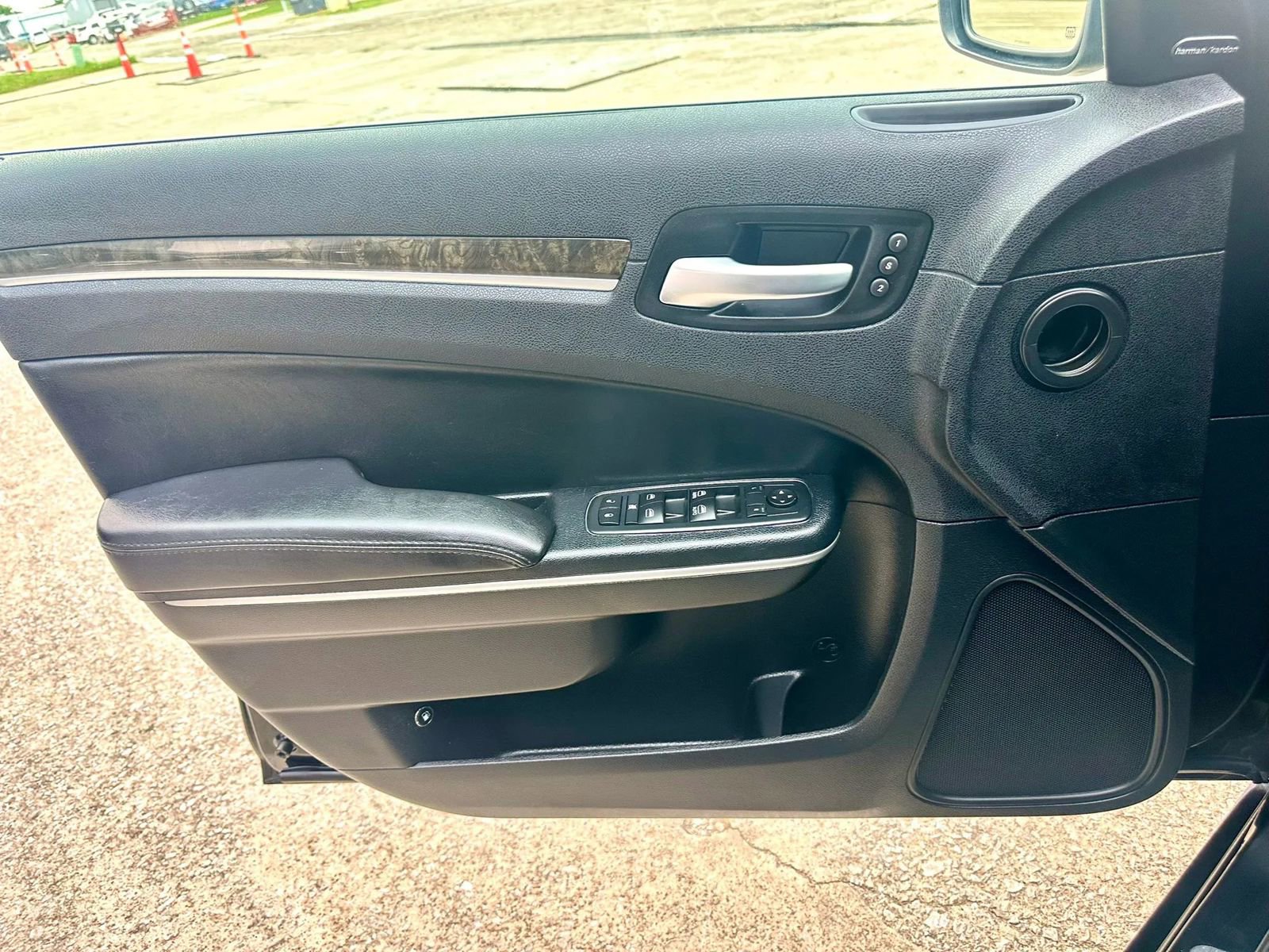 Used 2013 Chrysler 300 C w/ Harman Kardon Audio Group RWD image 31