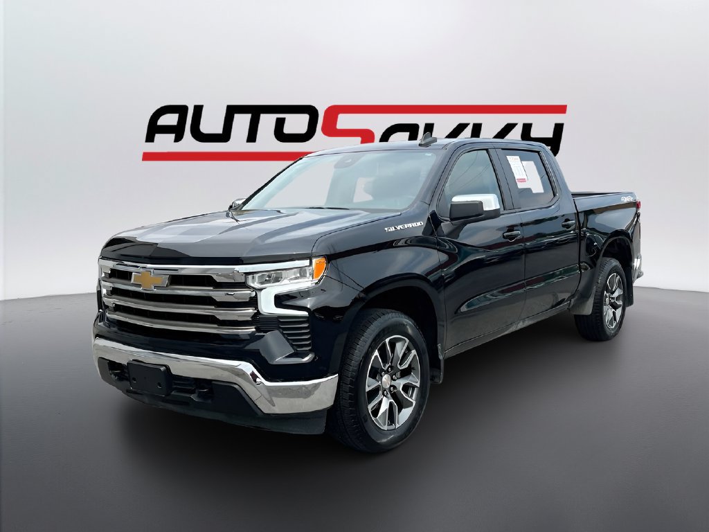 Used 2025 Chevrolet Silverado 1500 LT AWD/4WD image 3