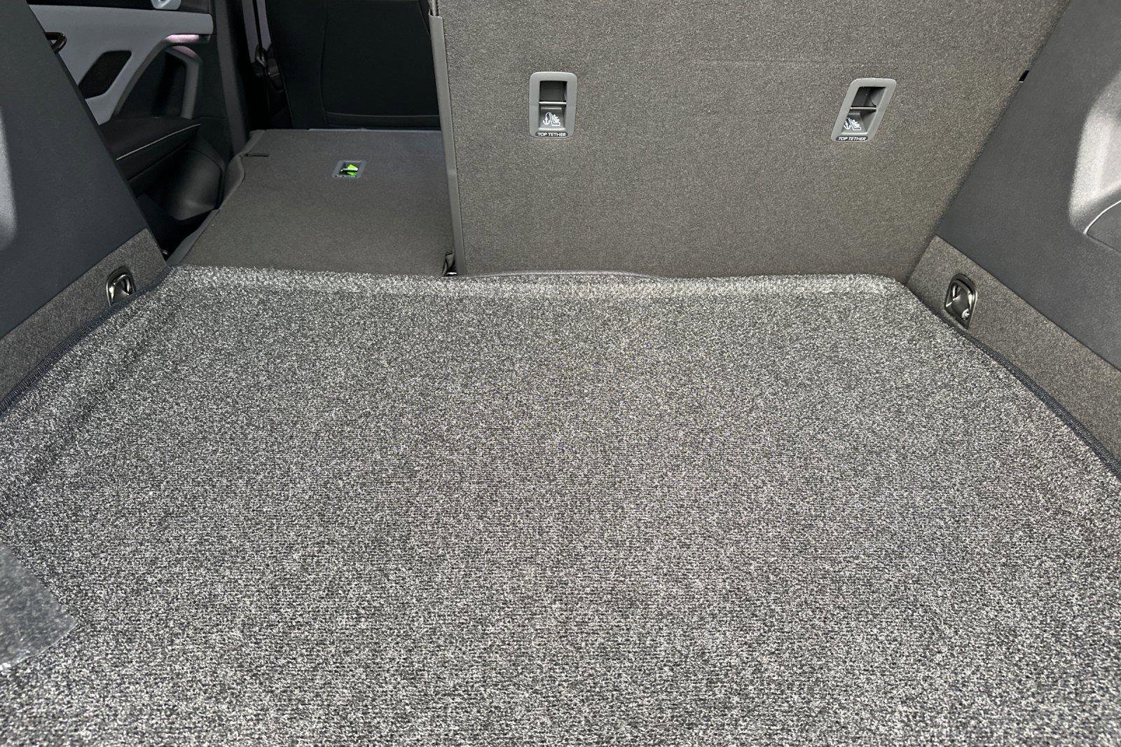 New 2026 Volkswagen Tiguan SE R-Line image 14