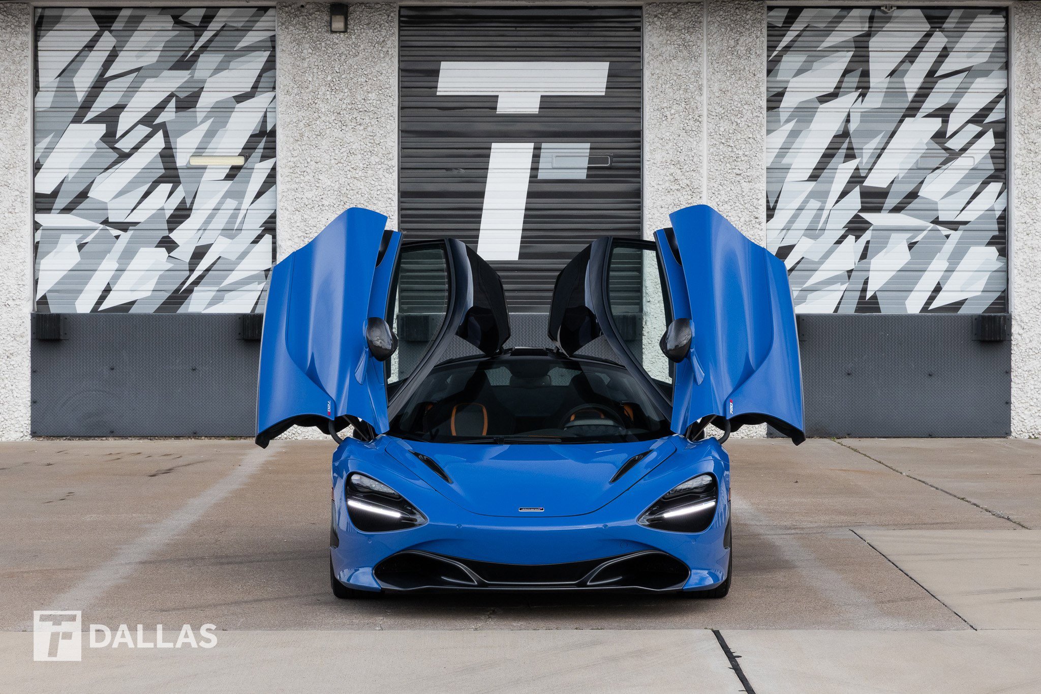 Used 2018 McLaren 720S image 5