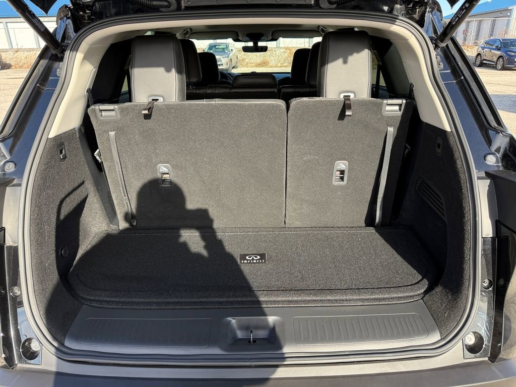 Certified 2025 INFINITI QX60 Luxe w/ Cargo Package image 19