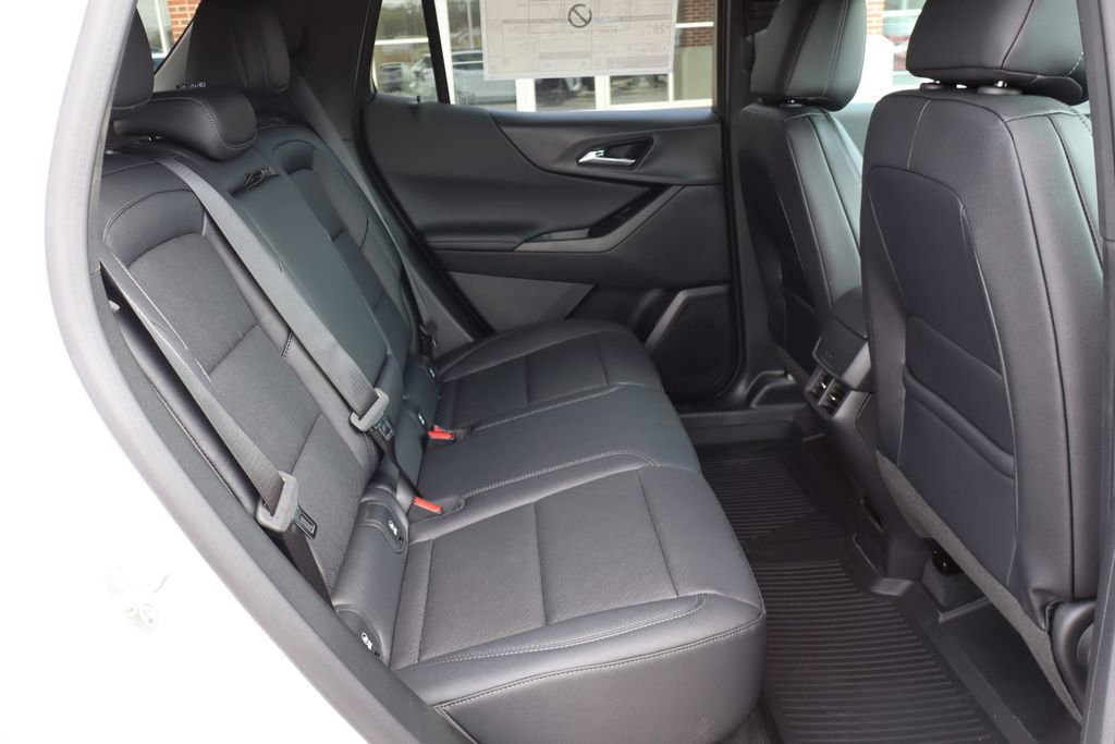 New 2026 Chevrolet Equinox LT w/ Convenience Package II AWD/4WD image 39