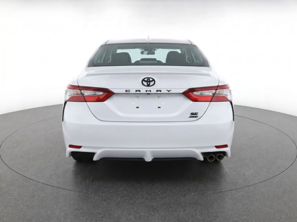Used 2023 Toyota Camry SE AWD/4WD image 7