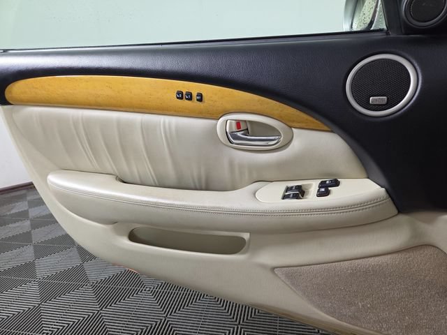 Used 2003 Lexus SC 430 Convertible RWD image 29