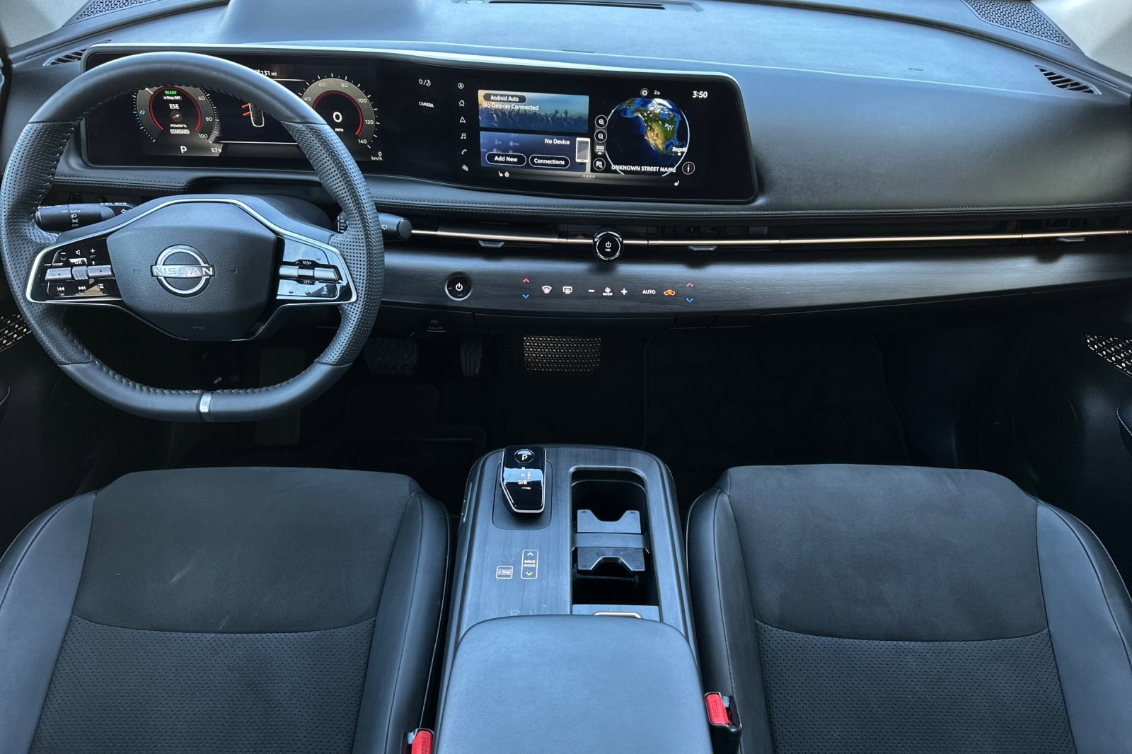 Used 2025 Nissan Ariya FWD image 12