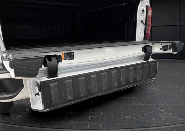 Used 2024 GMC Sierra 2500 Denali Ultimate w/ Snow Plow Prep/Camper Package image 16