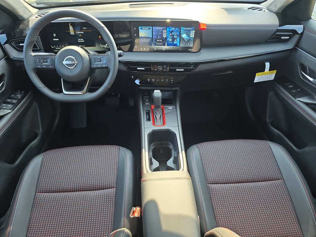 New 2026 Nissan Kicks SR AWD/4WD image 18